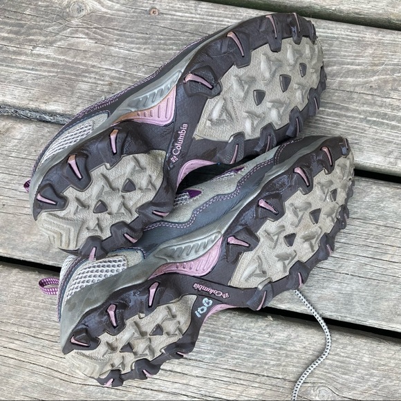 Columbia Hiking Shoe - Picture 5 of 10